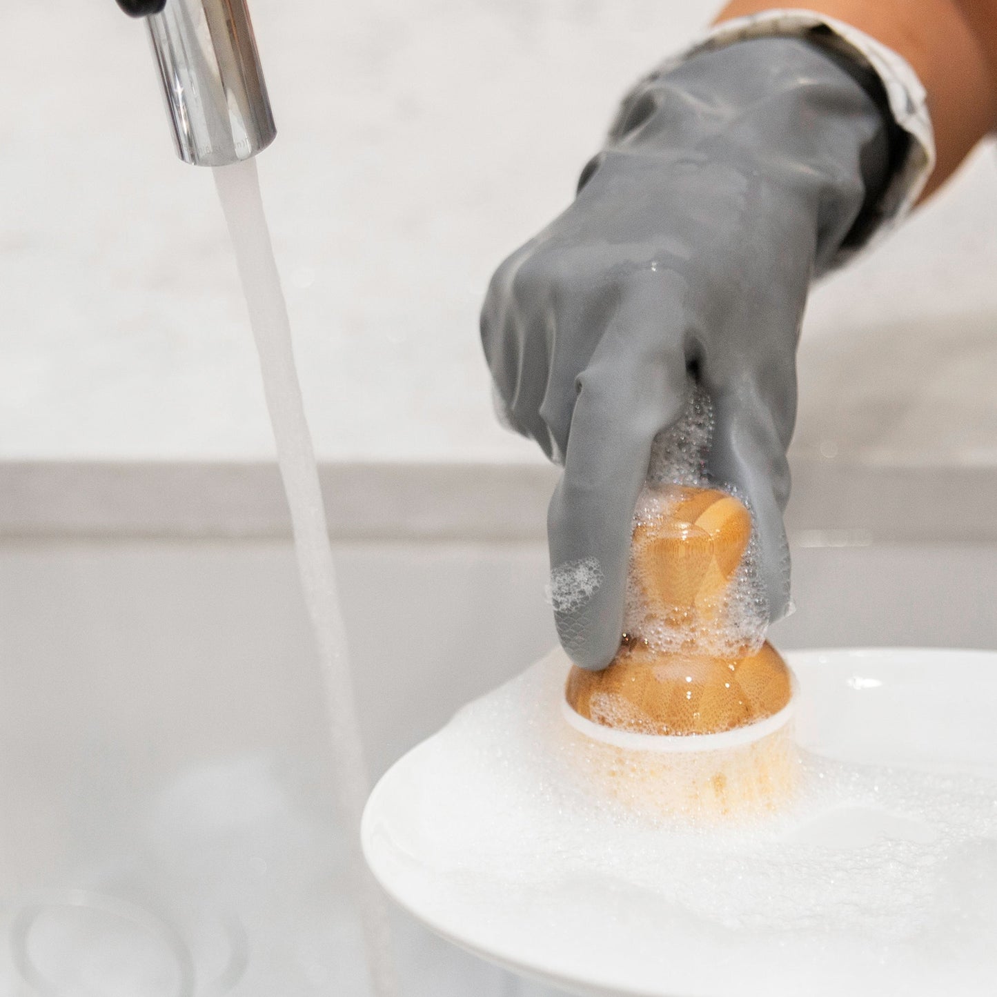 Full Circle Bubble Up Replacement Dish Brush – Eco-Friendly & Powerful Scrubbing Tool